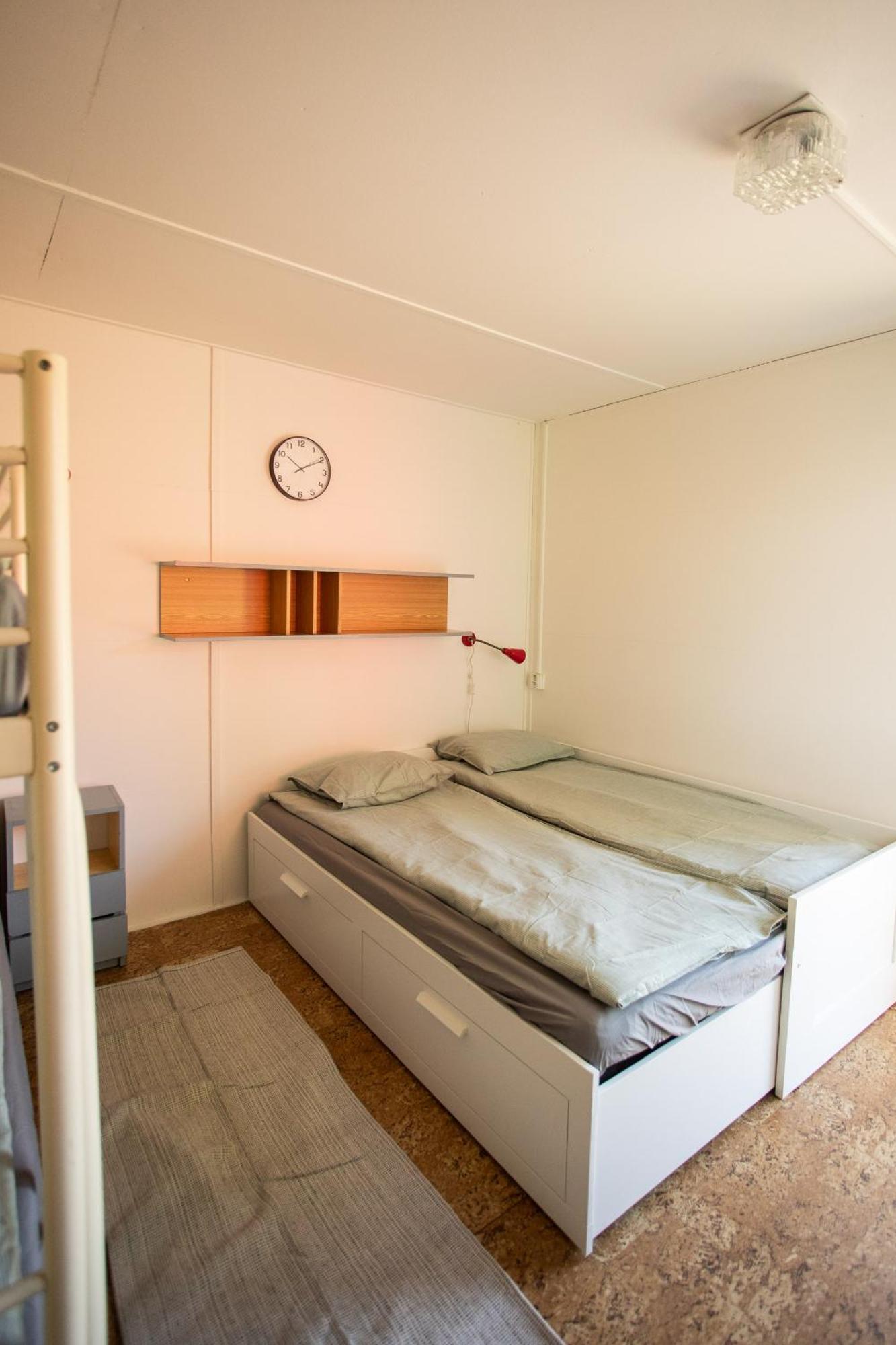 Prague Camping Dzban Buitenkant foto