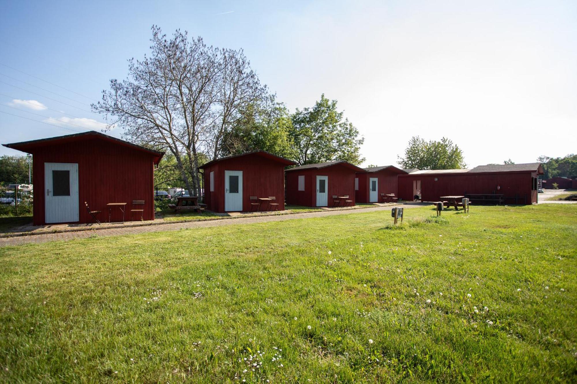 Prague Camping Dzban Buitenkant foto