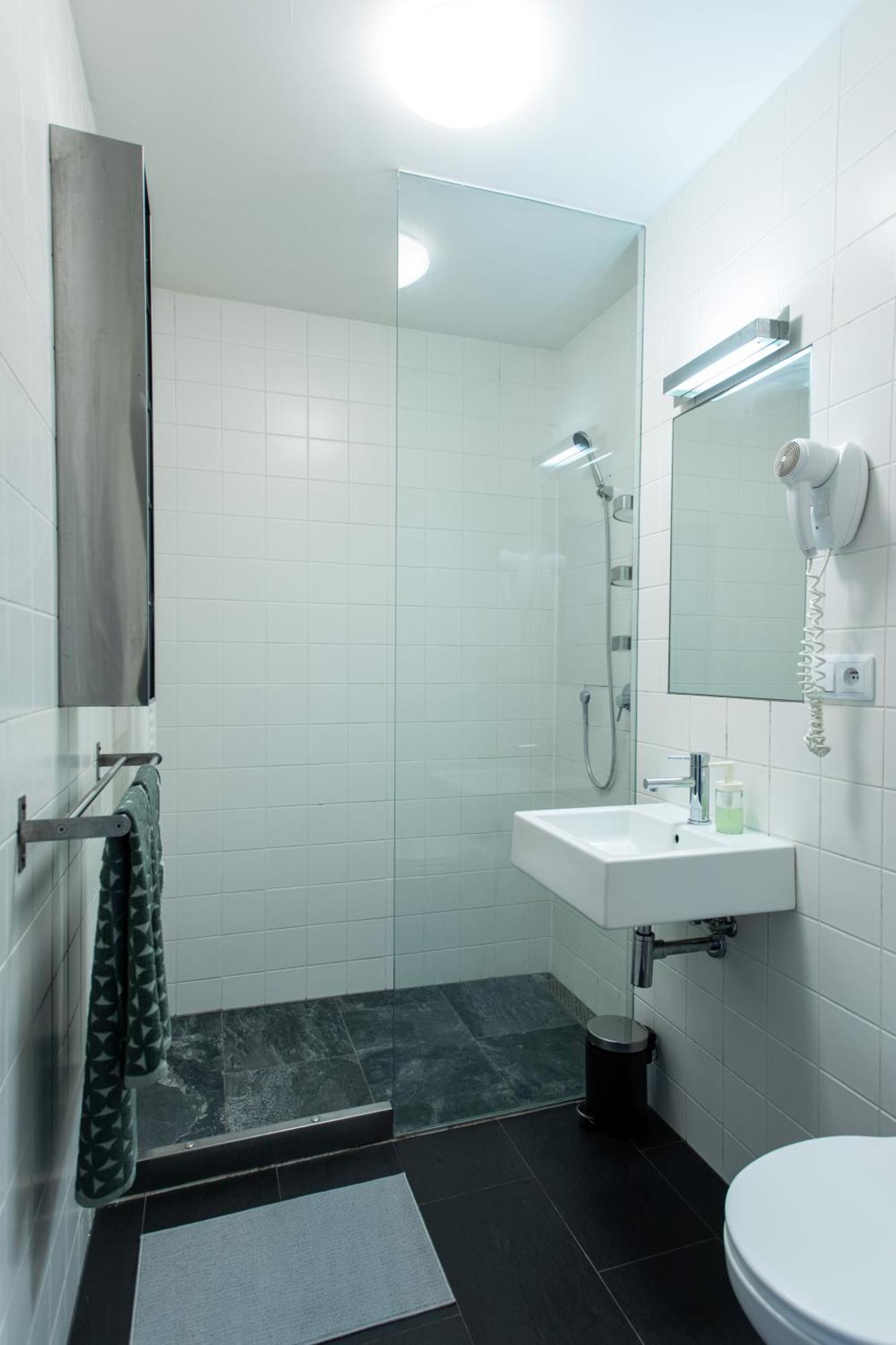 Prague Camping Dzban Buitenkant foto